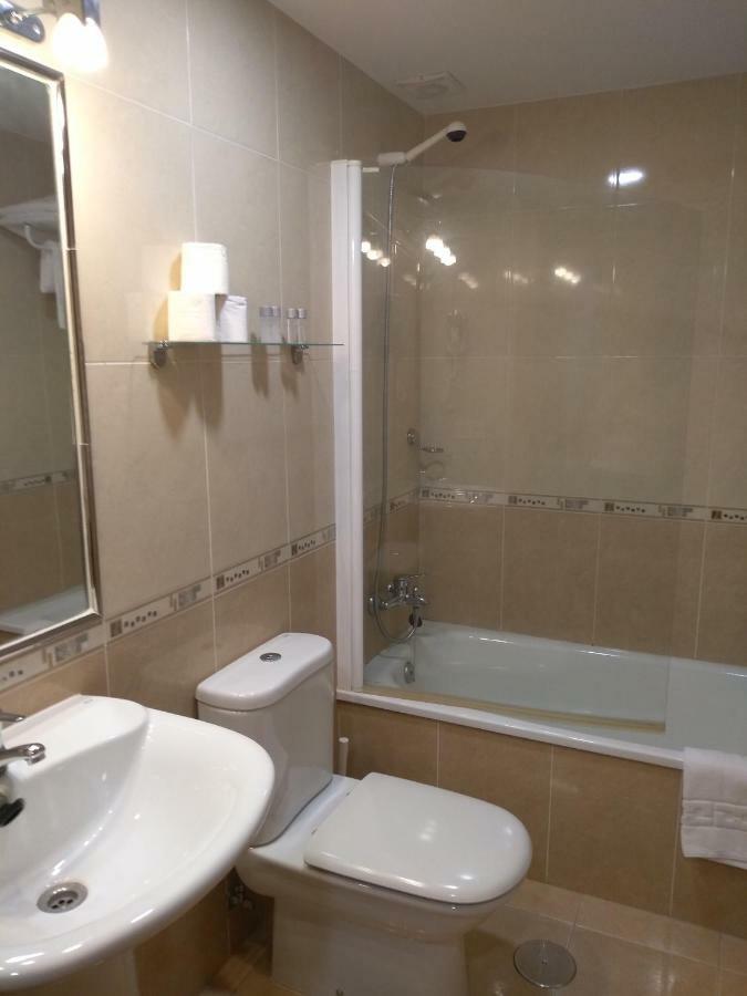 Apartamentos Prestin Onís Extérieur photo