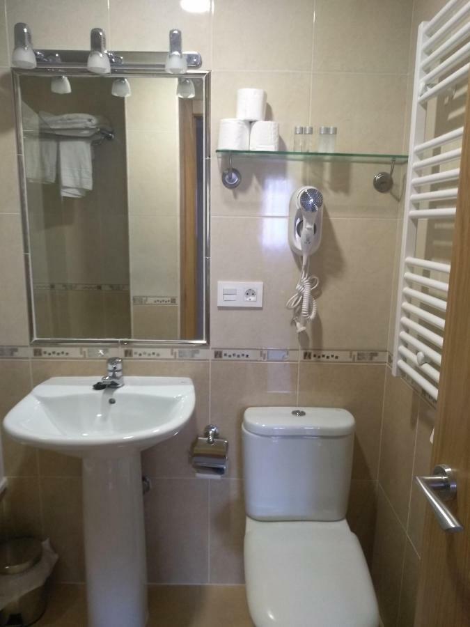 Apartamentos Prestin Onís Extérieur photo