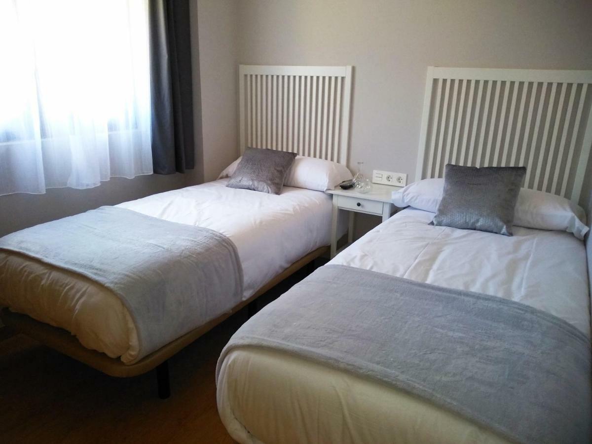 Apartamentos Prestin Onís Extérieur photo